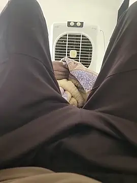 mavin  online show from April 13, 4:40 am