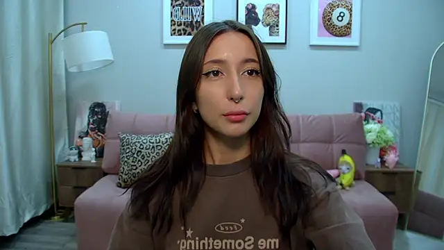 DanaRoges online show from July 1, 6:04 am