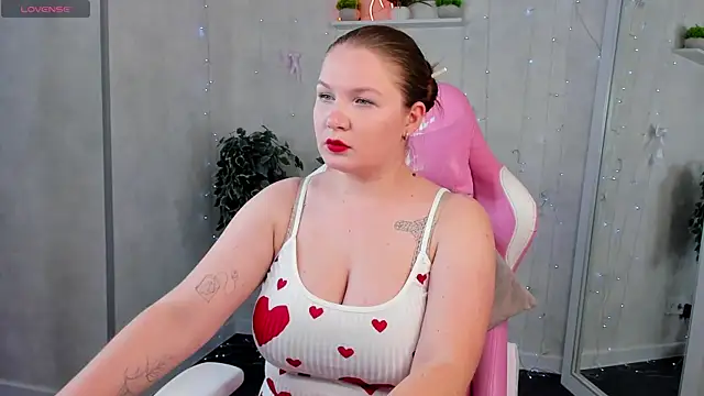 Virginia Robinson online show from April 13, 9:37 am