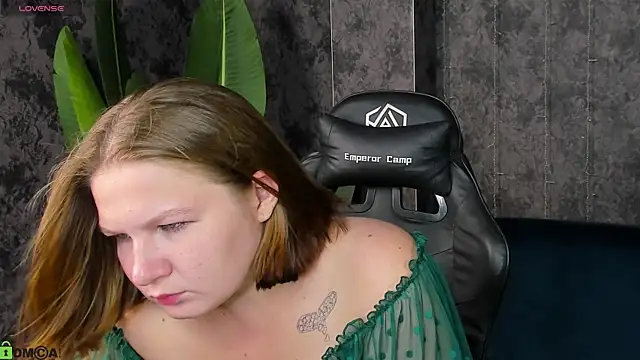 Virginia Robinson online show from July 20, 10:39 am