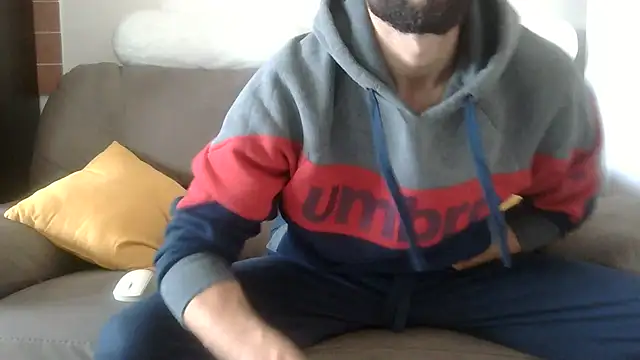 AmicisegretiITA online show from April 3, 11:30 am