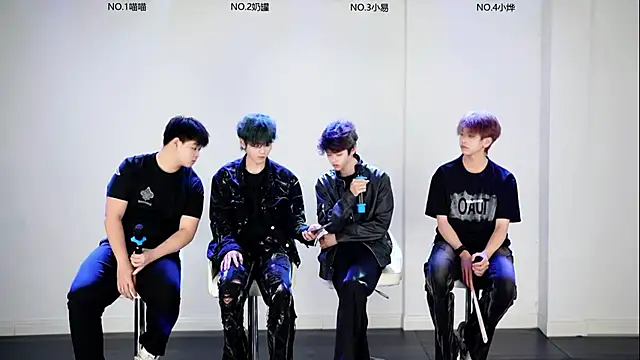 handsomeboy-002 online show from March 18, 11:46 am