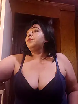 DancingMOMMY online show from April 17, 9:45 am