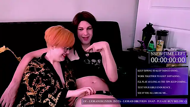 LiorahOblivion online show from May 21, 8:27 pm