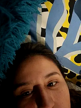 rafaella stefano online show from April 12, 10:20 am