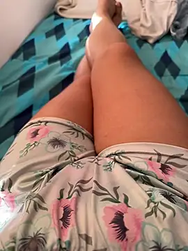 rafaella stefano online show from April 18, 12:42 pm