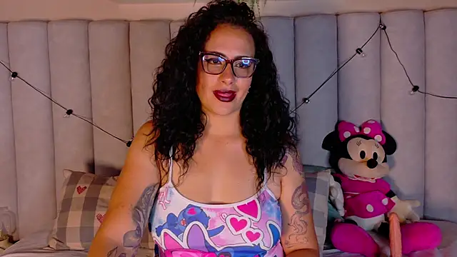 KatyraTaylor   online show from April 10, 7:51 pm