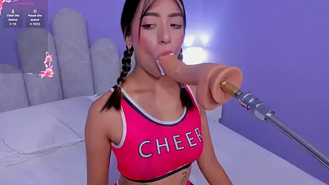 danna sucker online show from April 4, 3:09 pm