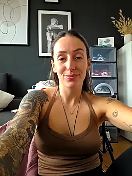 NicoleKaiser online show from March 31, 4:07 pm