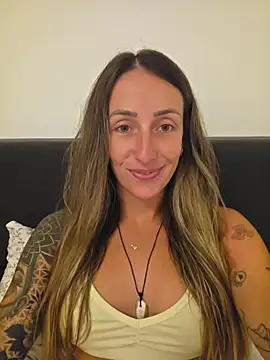 NicoleKaiser online show from July 27, 6:48 pm