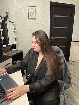 AgathaMyers online show from March 29, 2:17 pm