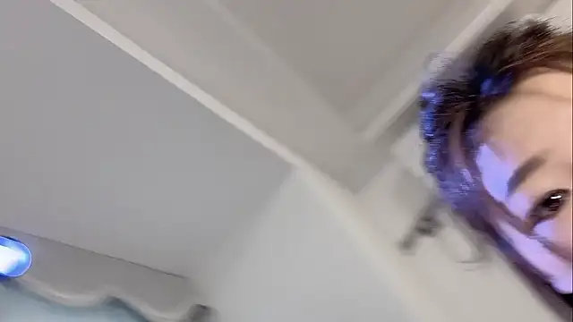 forzen520 online show from March 26, 12:17 am