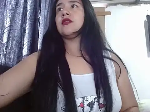 mia beautiful1 online show from April 13, 7:30 pm