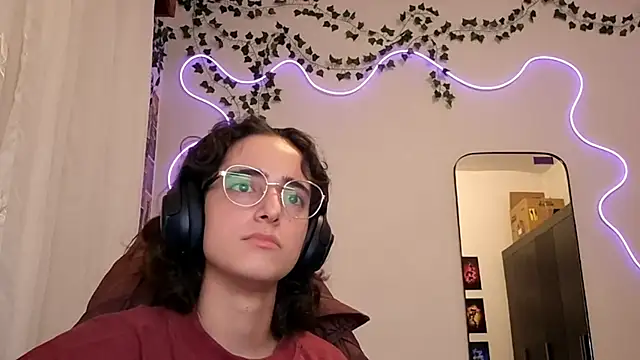 SanjuanaEytchison online show from April 8, 10:04 am