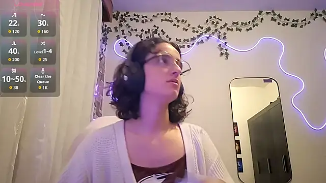 SanjuanaEytchison online show from April 21, 10:10 am