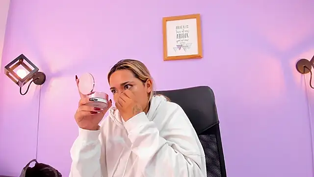 milliesummer online show from April 7, 12:16 pm