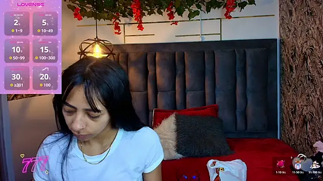 BONIE WILLS online show from April 10, 12:10 pm