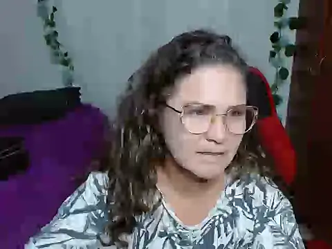 venecasexy45 online show from April 11, 8:40 am