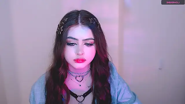  LunnaBelle  online show from March 27, 3:12 am