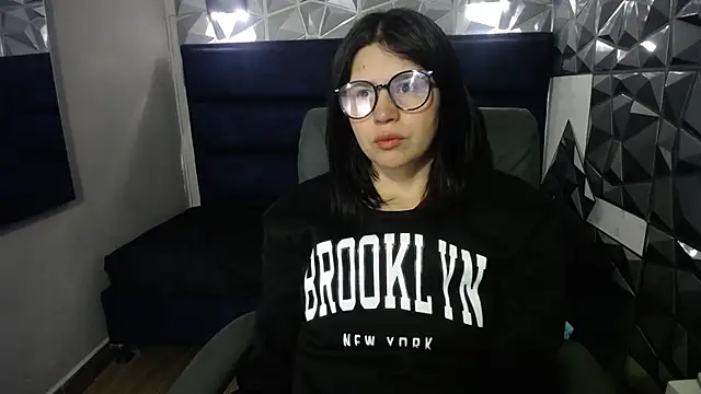 Cata black online show from April 14, 12:55 pm