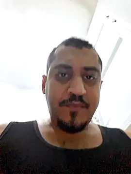 Layzie86 online show from April 17, 9:51 pm