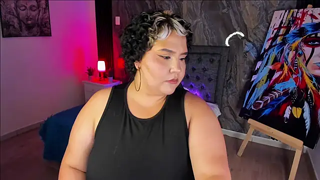 Wen Jones online show from April 10, 3:23 am