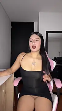 Kitty Bloom1 online show from March 24, 11:54 pm