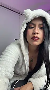 Kitty Bloom1 online show from March 27, 1:33 am