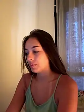 Lauren Storm online show from March 27, 12:05 pm