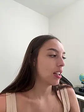 Lauren Storm online show from April 15, 6:48 pm