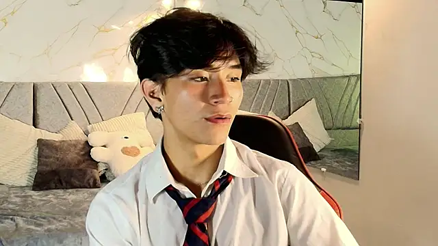 cococumps online show from April 13, 11:16 am