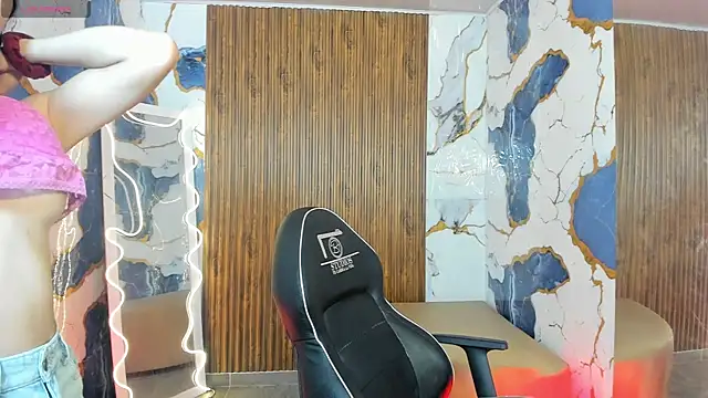 Alyce tay1 online show from April 5, 11:51 am