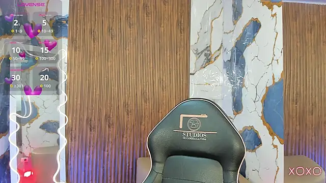 Alyce tay1 online show from April 10, 11:37 am