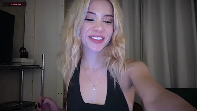 st uirt online show from April 14, 9:32 pm