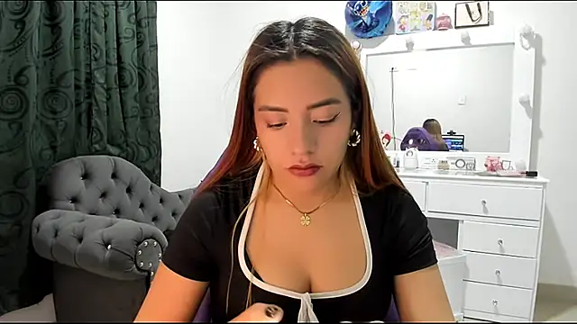  cute isabella online show from April 21, 3:02 am