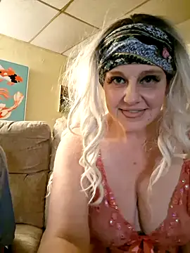 PiSeas online show from May 21, 2:51 am
