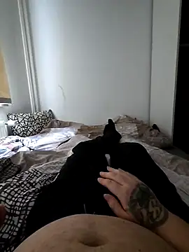 OssiBigCum online show from March 26, 9:26 am