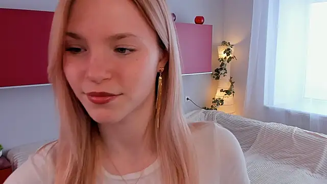 DelmaLasky online show from March 24, 1:16 pm