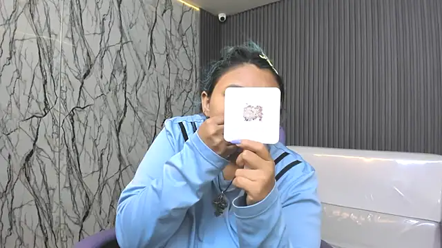 katteyes 20 online show from April 9, 8:47 pm