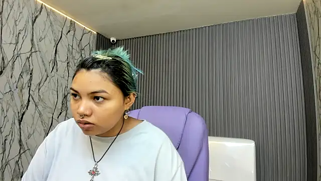 katteyes 20 online show from April 16, 8:31 pm