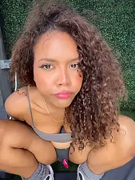 CurlyOopsieXXX online show from July 15, 9:31 pm