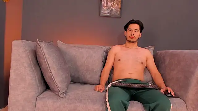 ReubenandScott online show from March 24, 7:08 pm