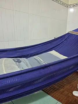 fuckboy656565 online show from April 9, 12:43 pm