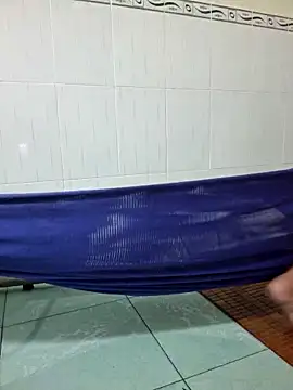 fuckboy656565 online show from April 15, 11:05 pm