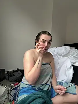 NaughtyNicolexxxx online show from April 1, 11:44 am