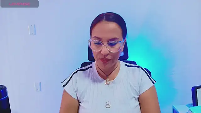 dalia milf co online show from April 7, 6:52 pm