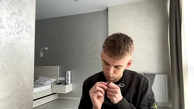 SoloFury online show from April 11, 7:45 am