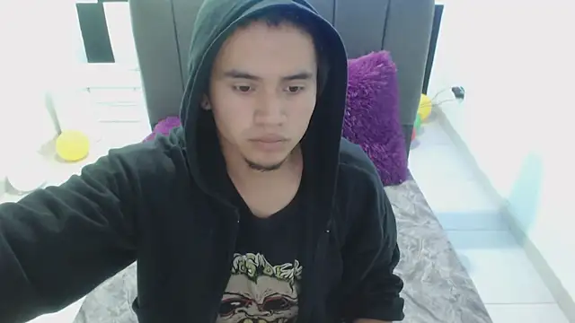 adonis latin 19 online show from March 24, 7:30 pm