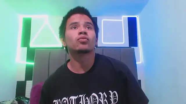 adonis latin 19 online show from March 30, 2:18 pm