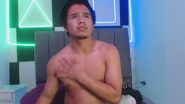 adonis latin 19 online show from April 6, 3:26 am